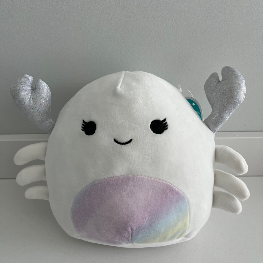 NWT Magela crab Squishmallow